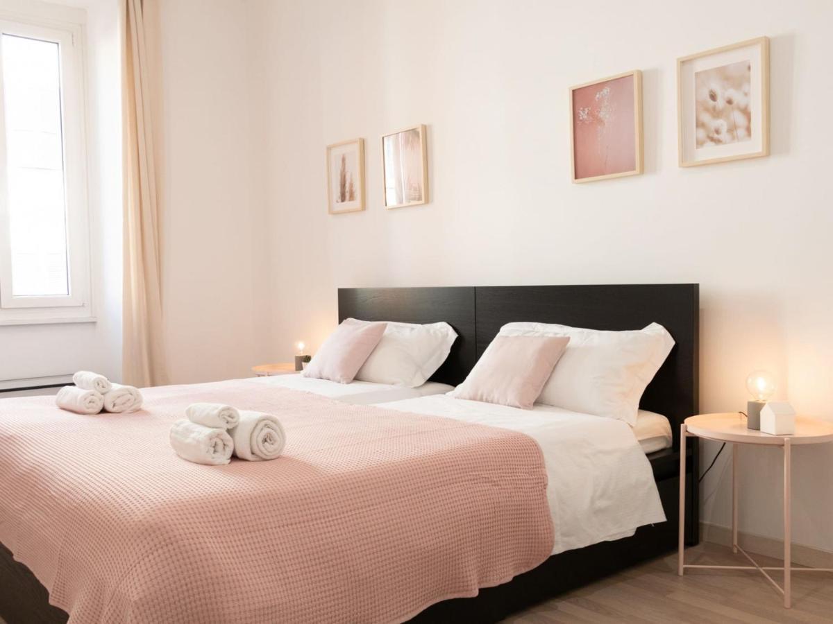 The Best Rent - Spacious Apartment Near Roma Termini Station Exteriör bild
