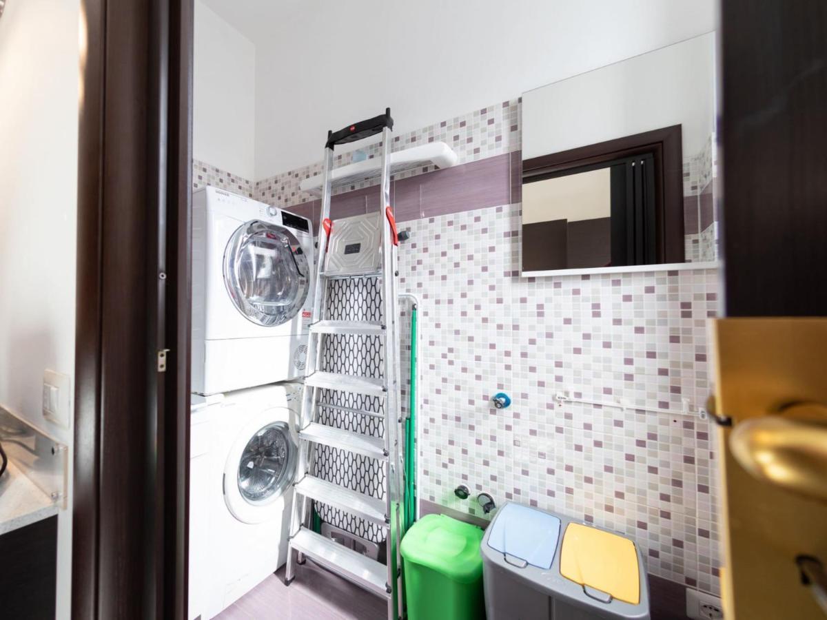 The Best Rent - Spacious Apartment Near Roma Termini Station Exteriör bild