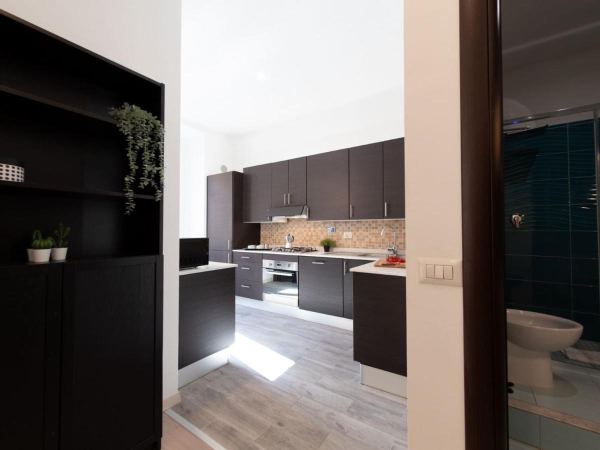 The Best Rent - Spacious Apartment Near Roma Termini Station Exteriör bild